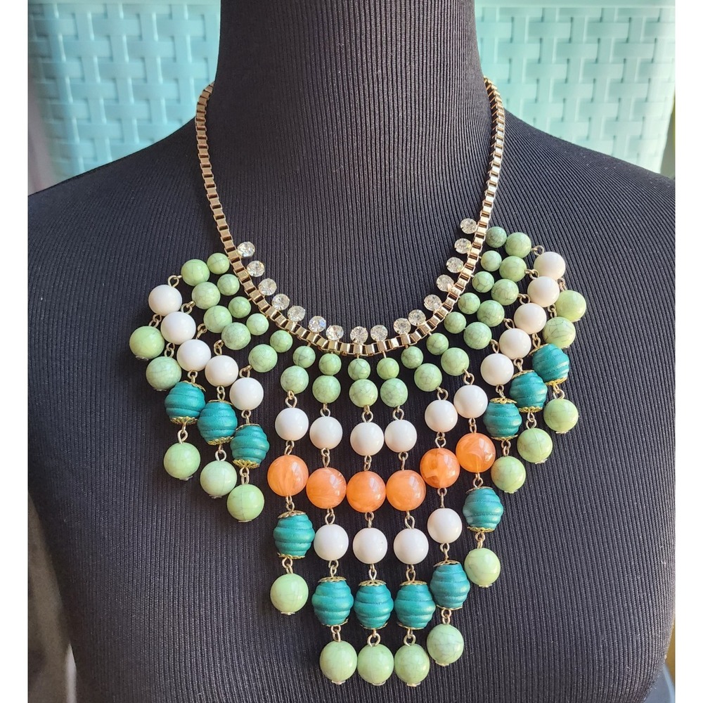 Beaded Necklace with Rhinestones Big‎ Style Gold Tone